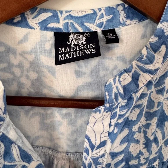 Madison Matthews Floral Midi - Picture 2 of 2